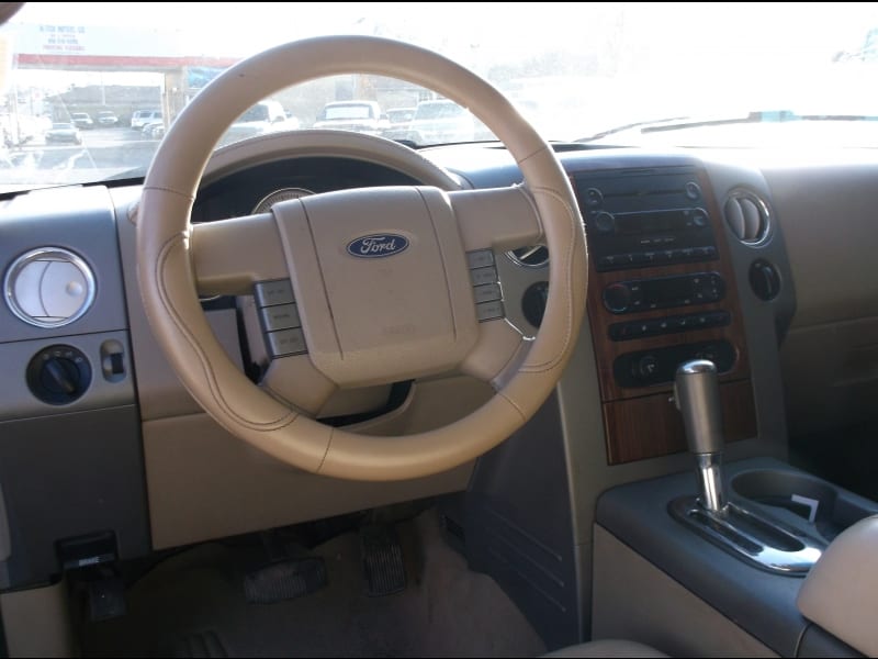 Ford F-150 2004 price $9,000