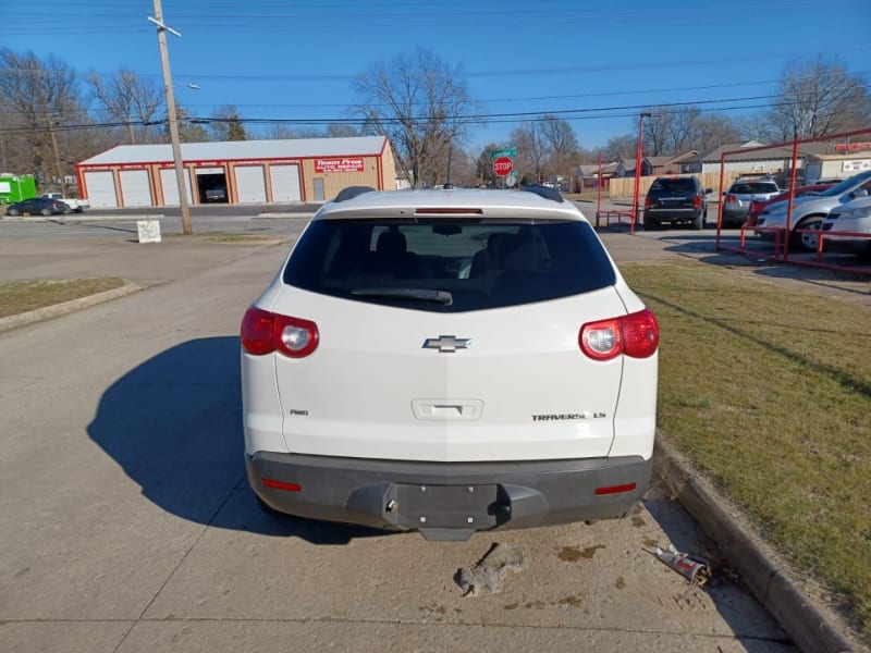 Chevrolet Traverse 2011 price $4,500