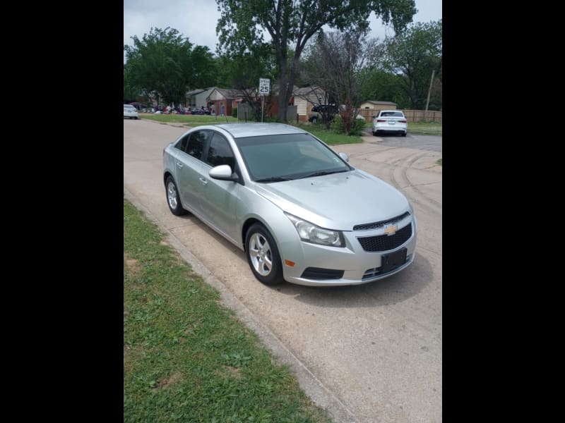 Chevrolet Cruze 2012 price $7,500