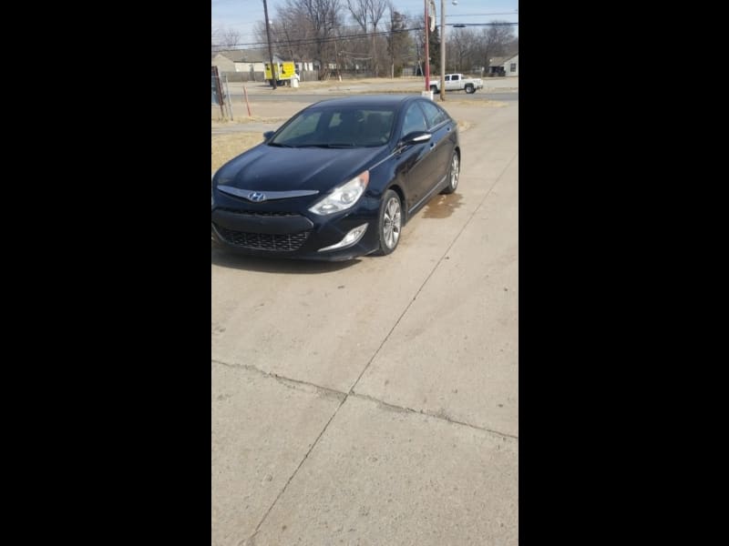 Hyundai Sonata 2012 price $7,500