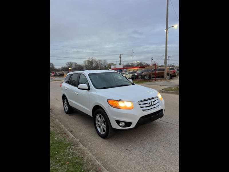 Hyundai Santa Fe 2011 price $9,999