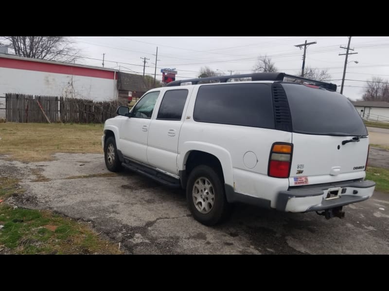 Chevrolet Suburban 2004 price $9,999