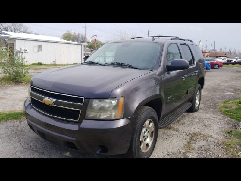 Chevrolet Tahoe 2011 price $8,000