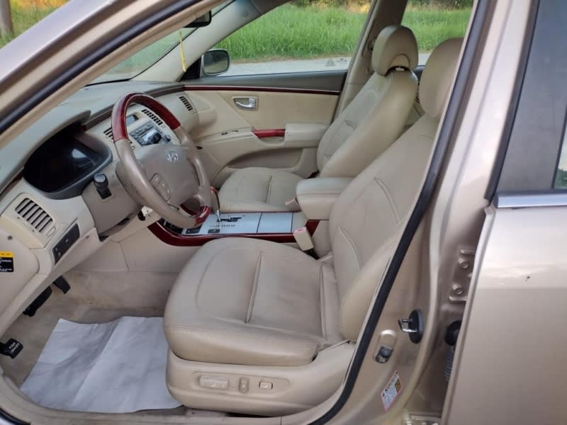 Hyundai Azera 2006 price $6,000