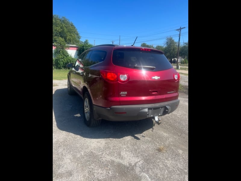 Chevrolet Traverse 2010 price $7,500