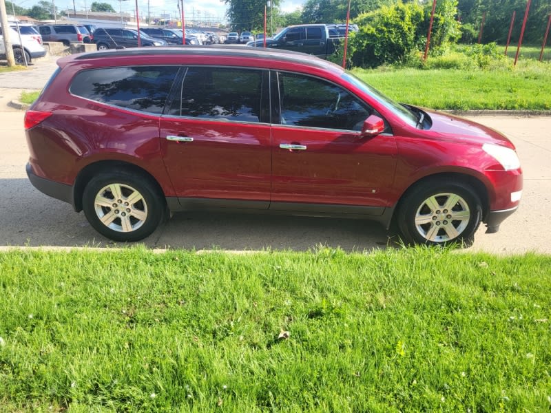 Chevrolet Traverse 2010 price $6,500