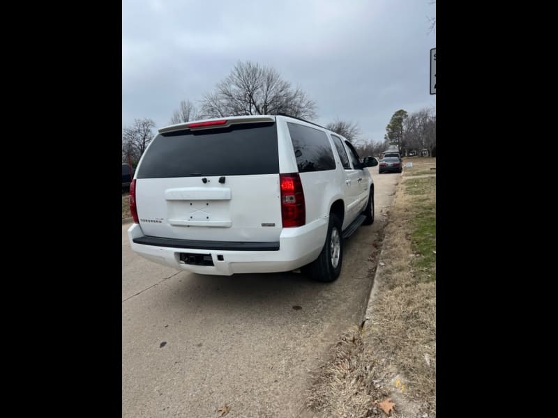 Chevrolet Suburban 2007 price $7,500