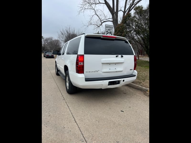 Chevrolet Suburban 2007 price $7,500