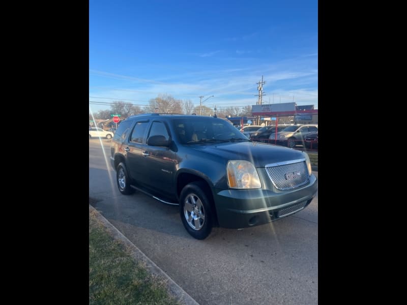 GMC Yukon Denali 2007 price $9,999