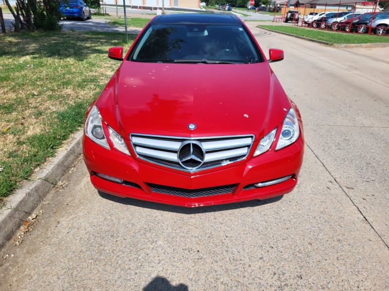 Mercedes-Benz E-Class 2012 price $10,000