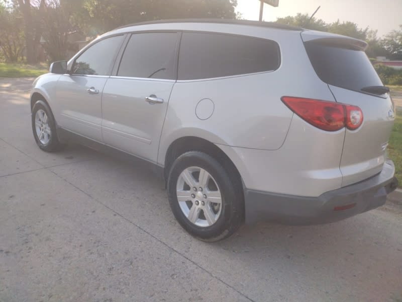 Chevrolet Traverse 2011 price $9,999