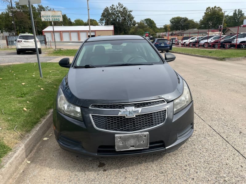 Chevrolet Cruze 2013 price $7,500