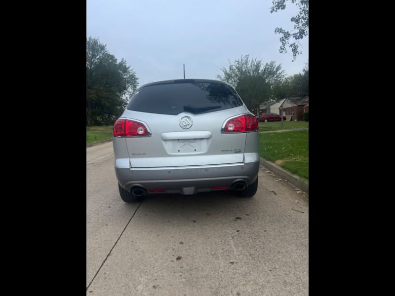 Buick Enclave 2010 price $7,500