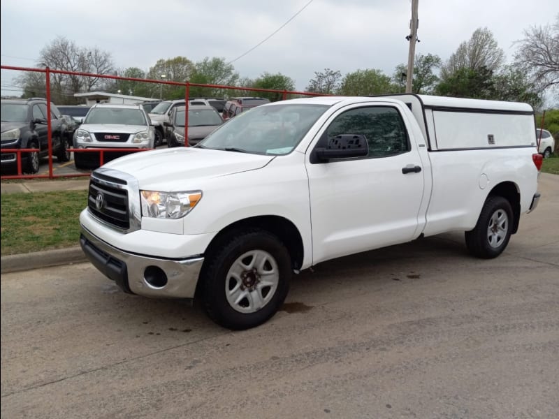 Toyota Tundra 2WD Truck 2013 price $8,000