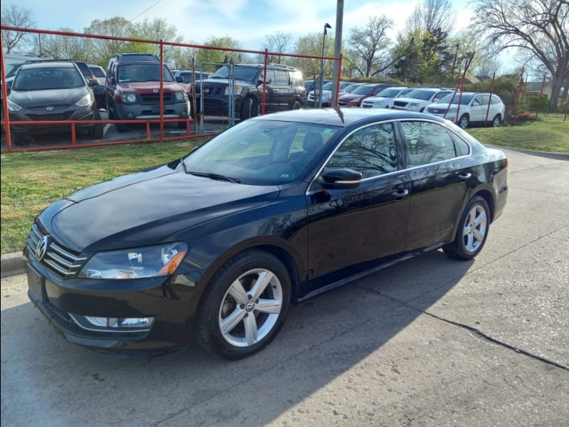 Volkswagen Passat 2015 price $7,500