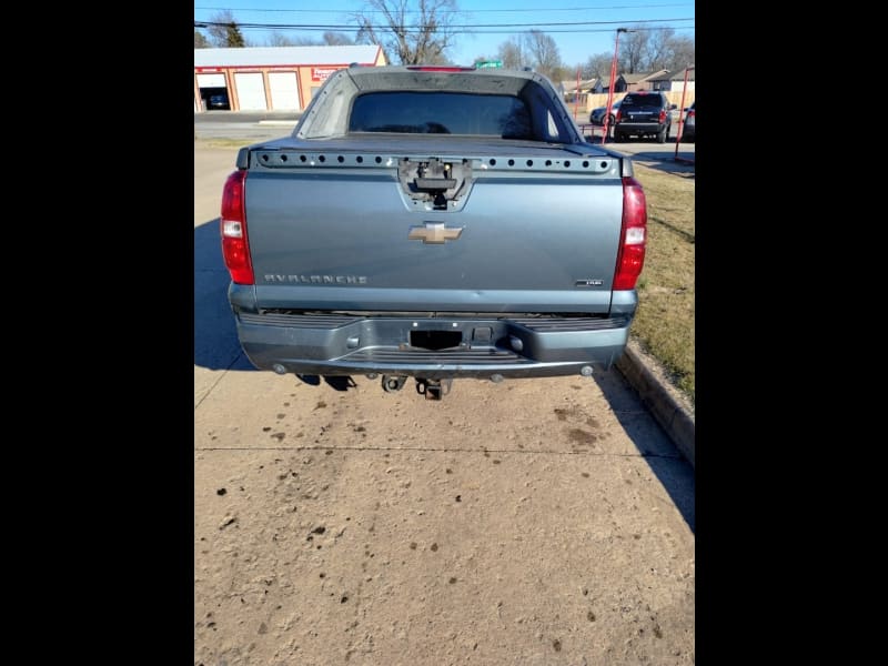 Chevrolet Avalanche 2008 price $7,500