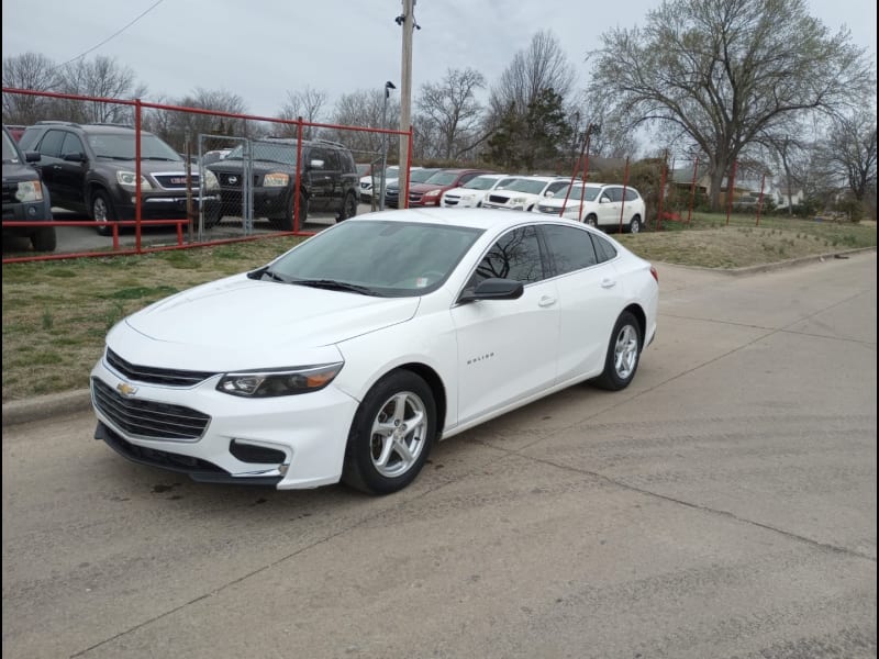 Chevrolet Malibu 2017 price $12,000