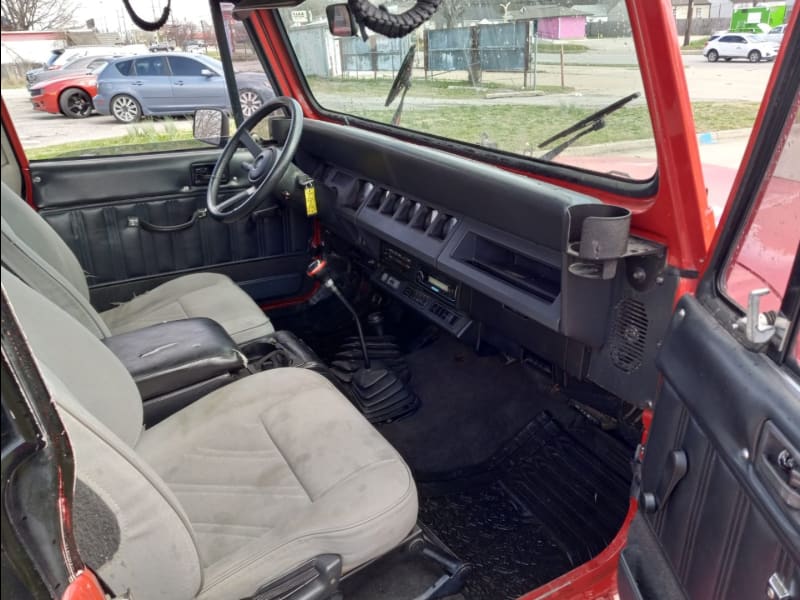 Jeep Wrangler 1993 price $7,500