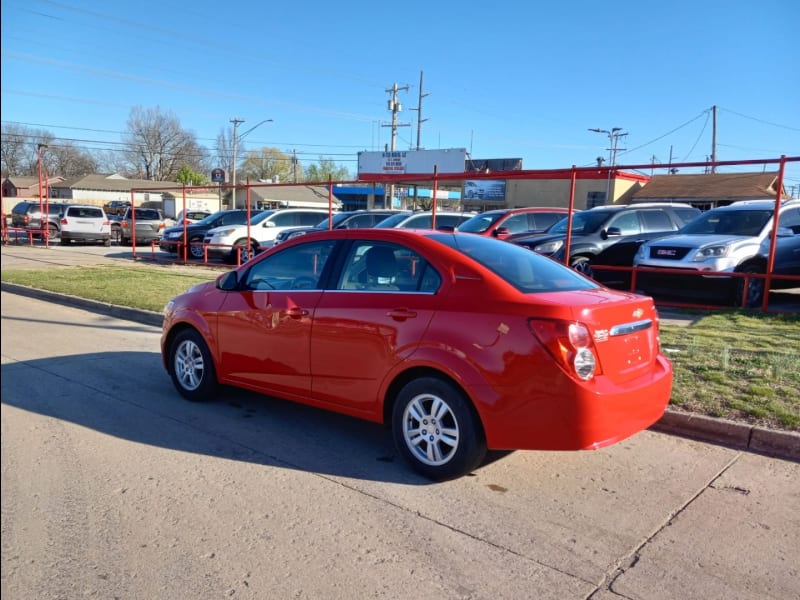 Chevrolet Sonic 2016 price $6,000