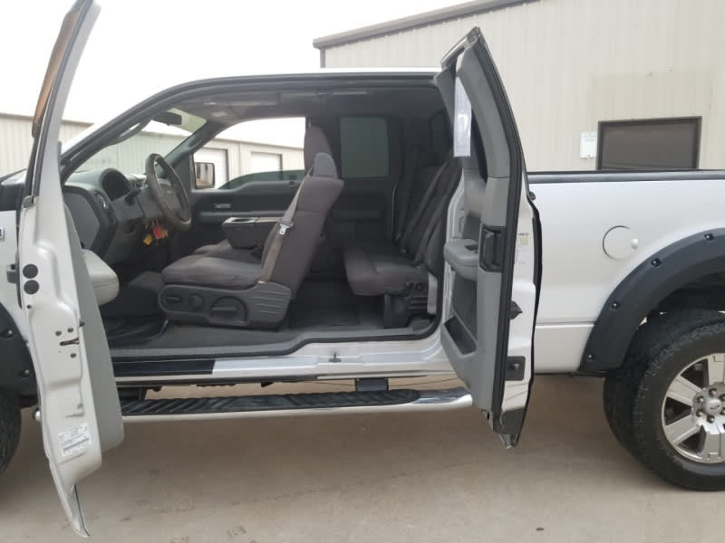 Ford F-150 2006 price $6,000