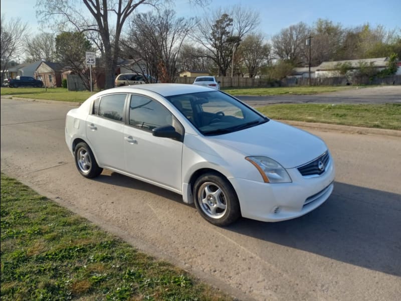 Nissan Sentra 2010 price $4,000