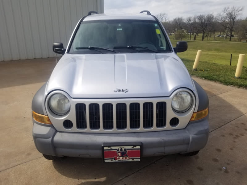 Jeep Liberty 2006 price $2,500