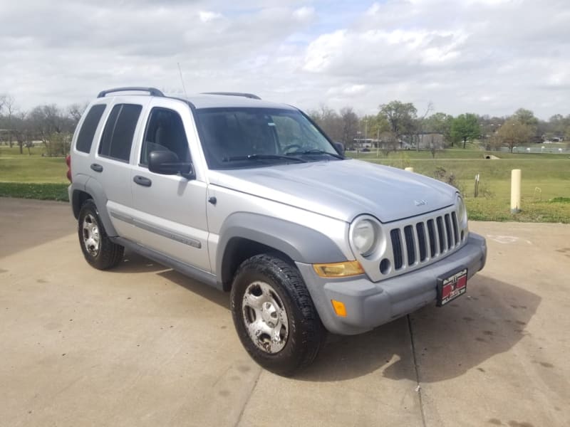 Jeep Liberty 2006 price $2,500