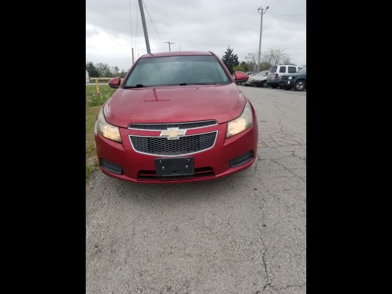 Chevrolet Cruze 2011 price $5,000