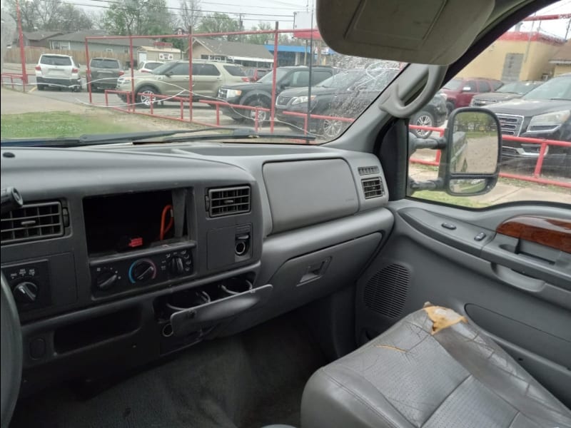 Ford Super Duty F-250 2002 price $6,000