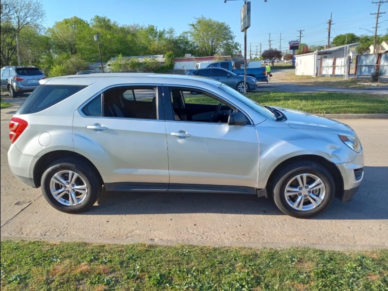 Chevrolet Equinox 2016 price $8,999