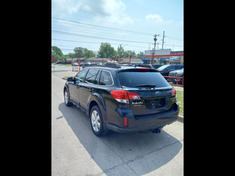 Subaru Outback 2011 price $5,000