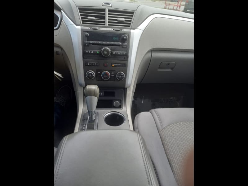 Chevrolet Traverse 2010 price $5,000