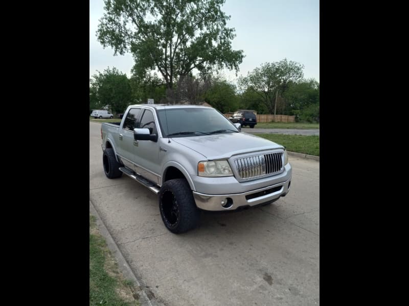 Lincoln Mark LT 2006 price $5,000