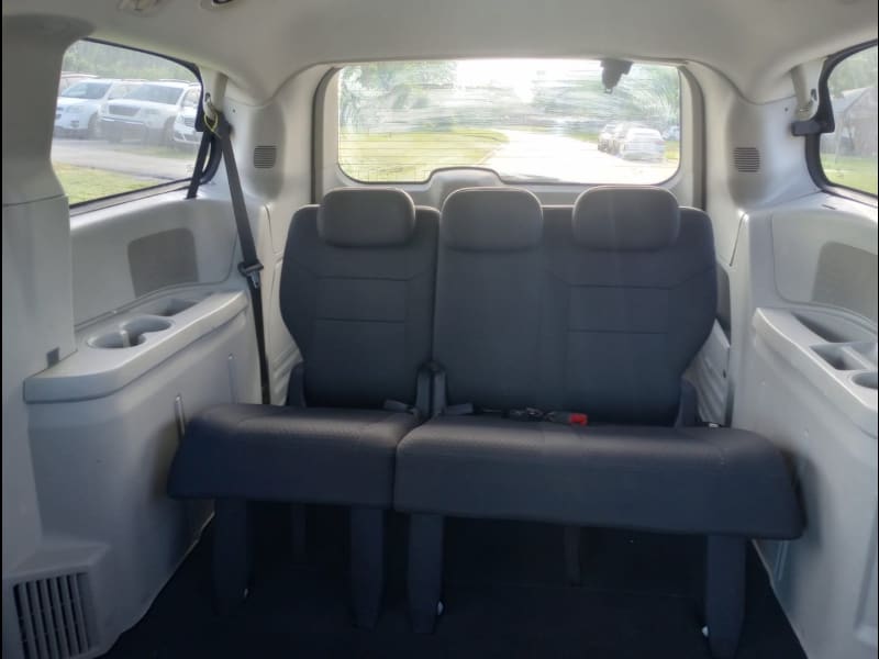 Dodge Grand Caravan 2009 price $6,000