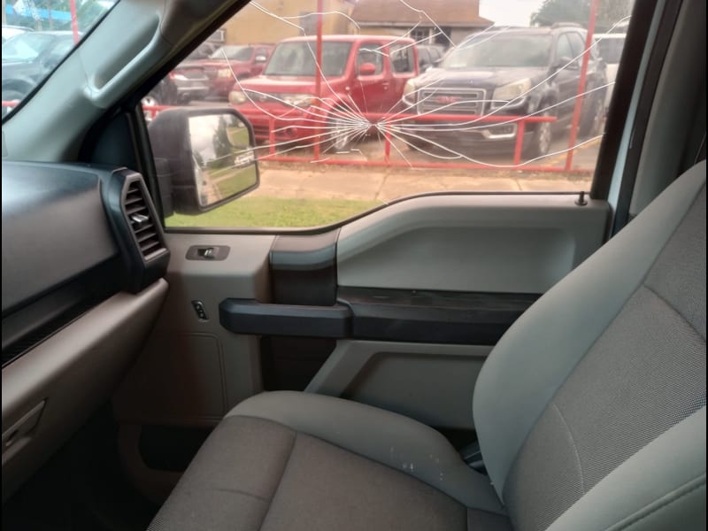 Ford F-150 2019 price $15,000