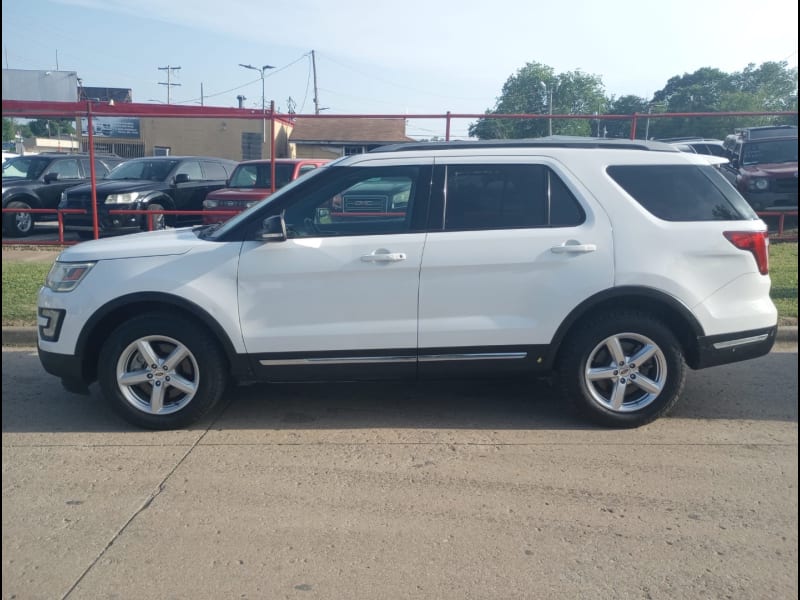 Ford Explorer 2017 price $12,000