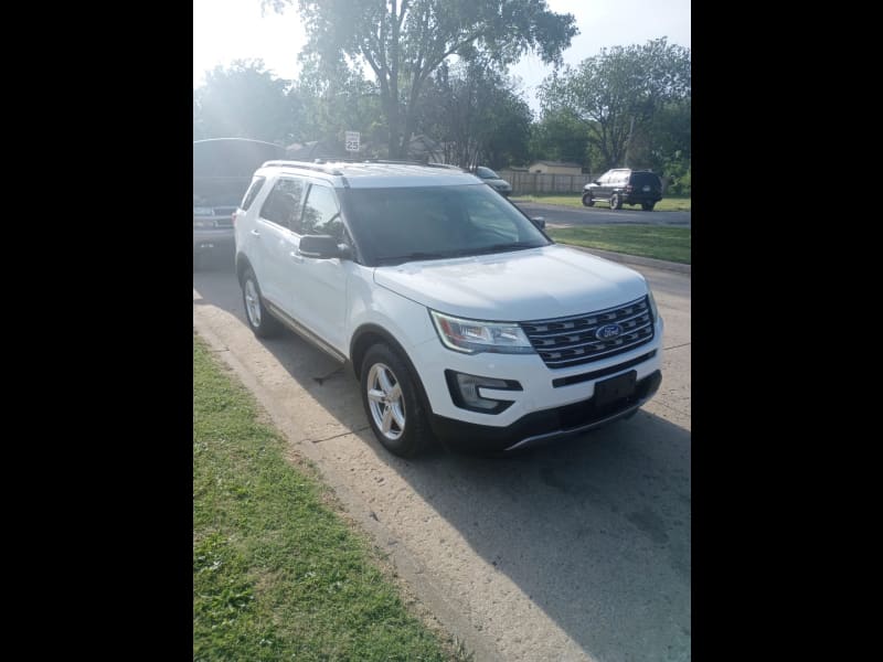 Ford Explorer 2017 price $12,000