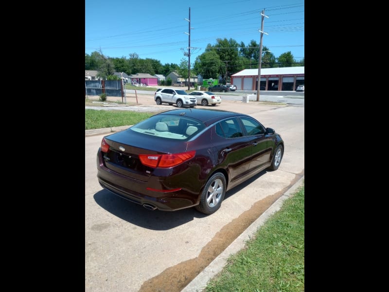 Kia Optima 2014 price $9,000