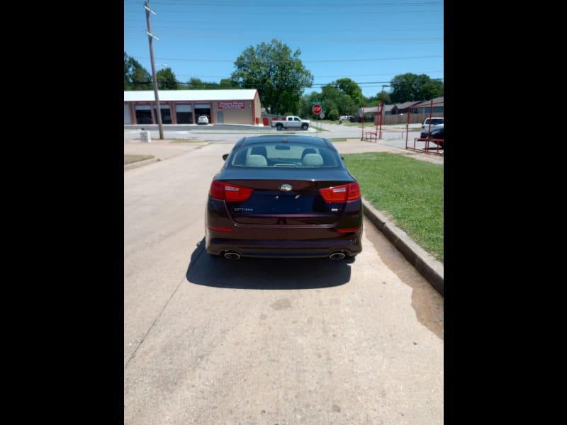 Kia Optima 2014 price $9,000