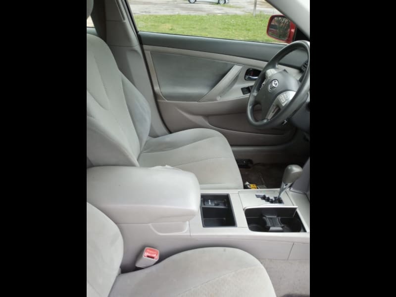 Toyota Camry Hybrid 2009 price $3,999