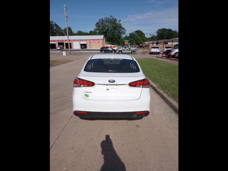 Kia Forte 2017 price $7,999