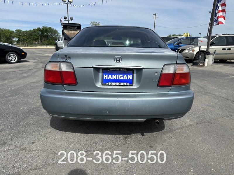 Honda Accord Sdn 1996 price Call for Pricing.