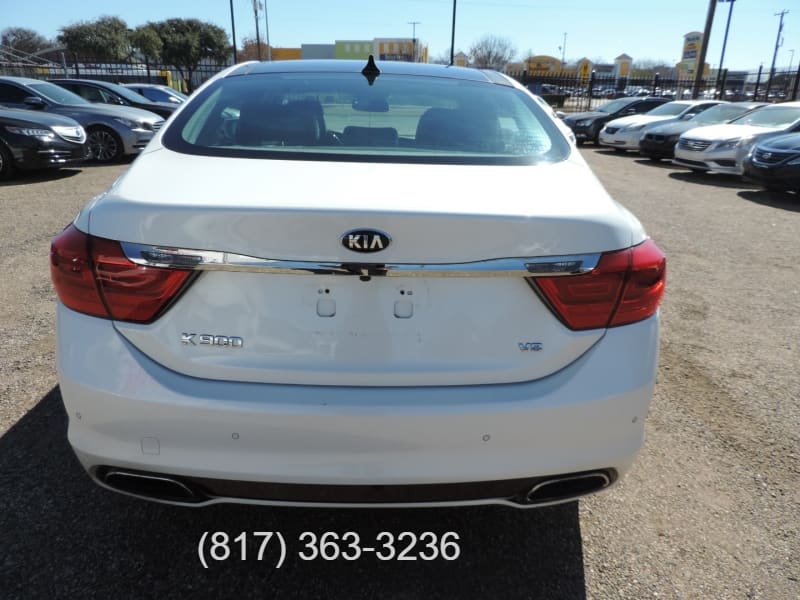 Kia K900 2015 price $11,800