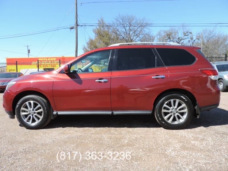 Nissan Pathfinder 2013 price $7,750