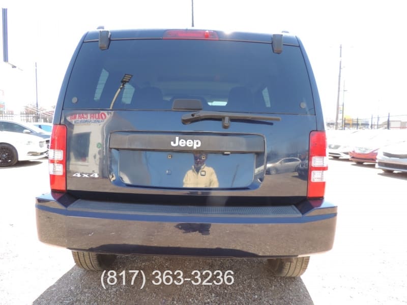 Jeep Liberty 2012 price $7,450