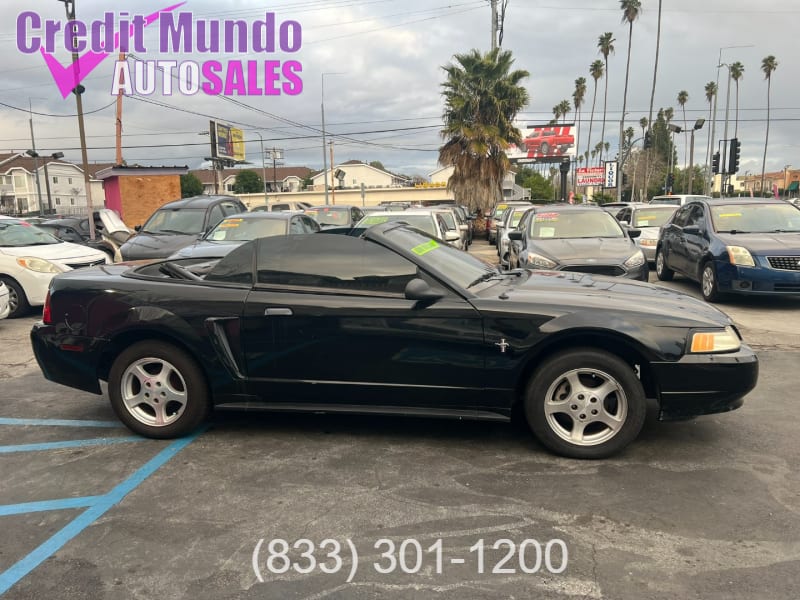 Ford Mustang 2002 price $4,988