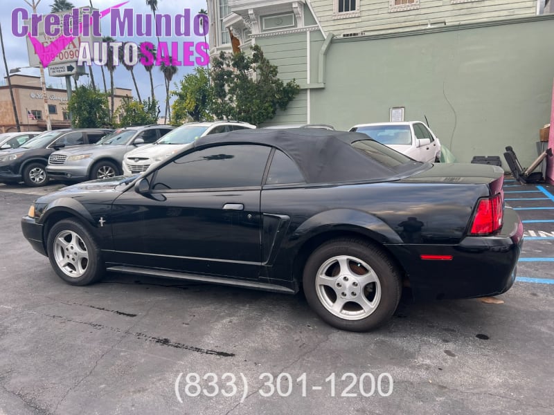 Ford Mustang 2002 price $4,988