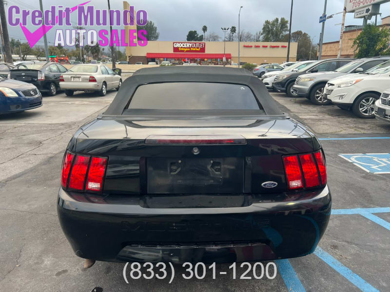 Ford Mustang 2002 price $4,988