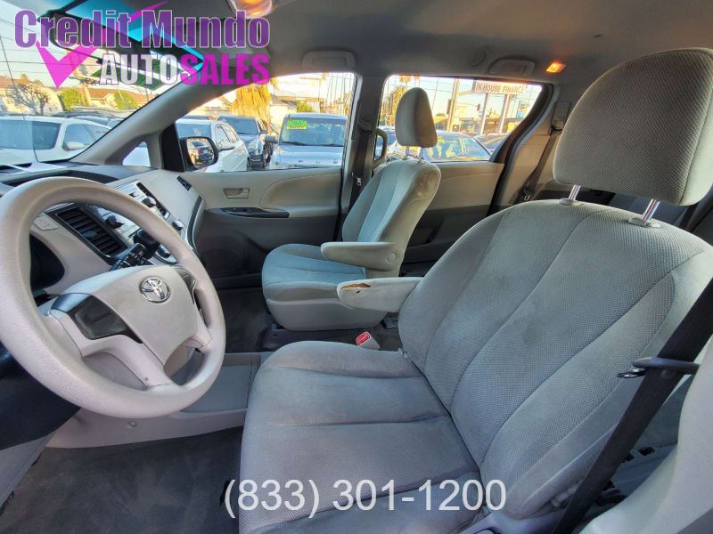 Toyota Sienna 2012 price $12,477