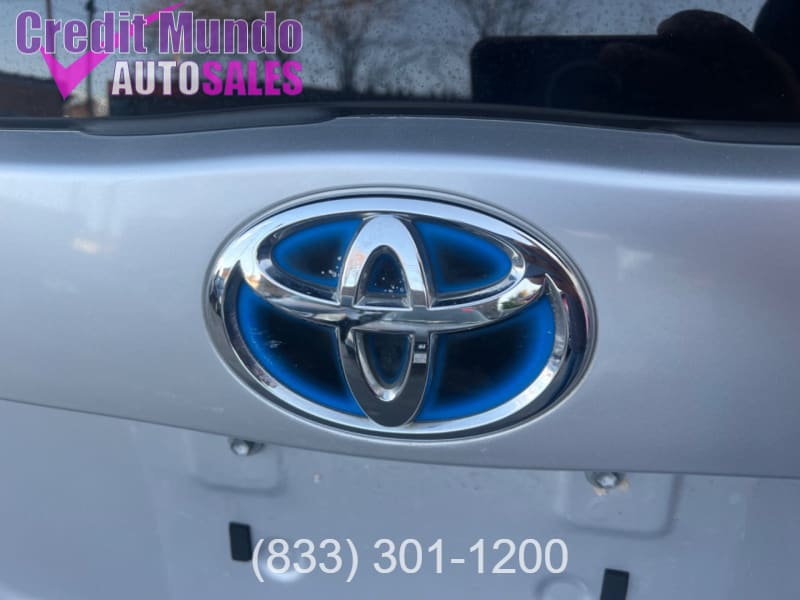 Toyota Prius 2011 price $7,499